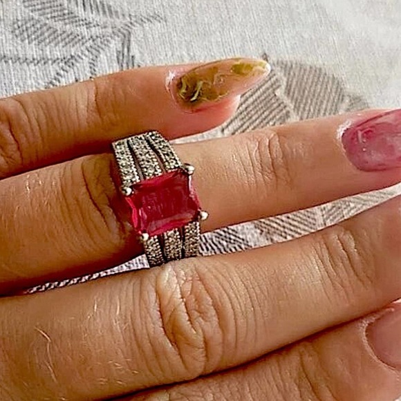 Sterling Silver Cubic Zircon Ruby Hollow Out Ring - Picture 8 of 9